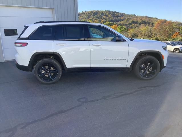 2027 Jeep Grand Cherokee GRAND CHEROKEE LIMITED 4X4 2027 Jeep Grand Cherokee GRAND CHEROKEE LIMITED 4X4