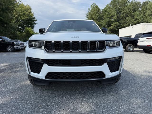2027 Jeep Grand Cherokee Limited 2027 Jeep Grand Cherokee Limited