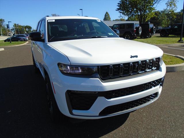 2027 Jeep Grand Cherokee GRAND CHEROKEE LIMITED RESERVE 4X4 2027 Jeep Grand Cherokee GRAND CHEROKEE LIMITED RESERVE 4X4