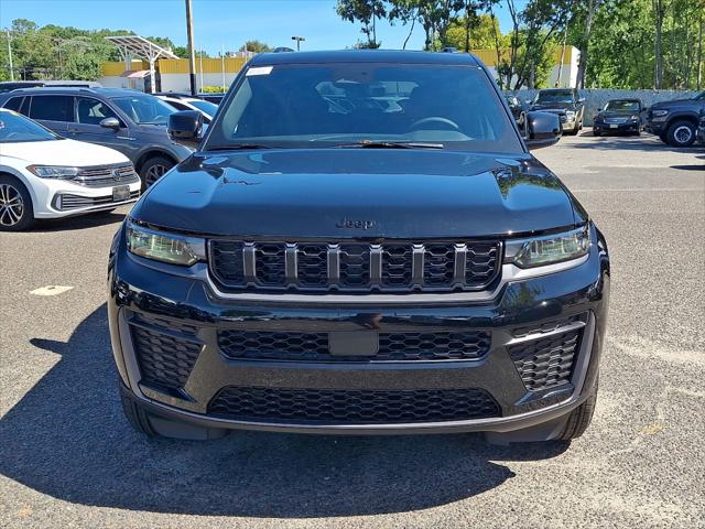 2027 Jeep Grand Cherokee GRAND CHEROKEE LAREDO ALTITUDE 4X4 2027 Jeep Grand Cherokee GRAND CHEROKEE LAREDO ALTITUDE 4X4