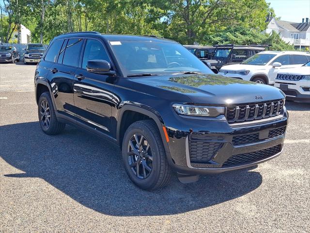 2027 Jeep Grand Cherokee GRAND CHEROKEE LAREDO ALTITUDE 4X4 2027 Jeep Grand Cherokee GRAND CHEROKEE LAREDO ALTITUDE 4X4
