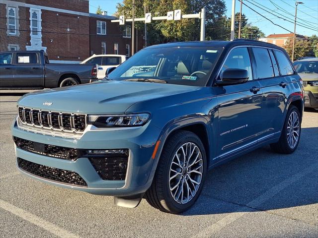 2027 Jeep Grand Cherokee GRAND CHEROKEE SUMMIT 4X4 2027 Jeep Grand Cherokee GRAND CHEROKEE SUMMIT 4X4