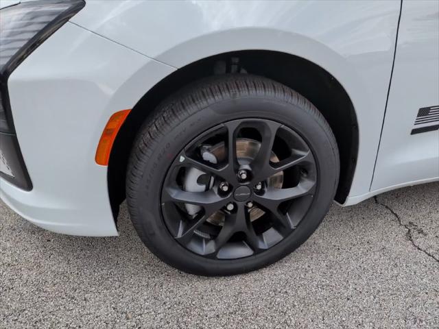 2027 Chrysler Pacifica Select AWD