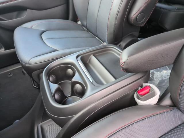 2027 Chrysler Pacifica Select AWD