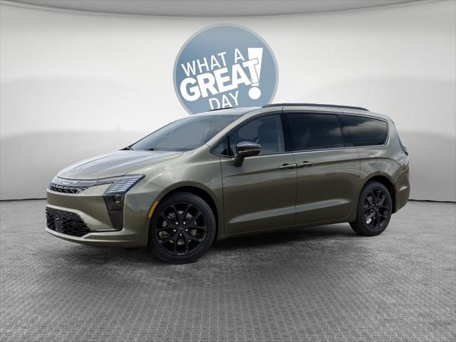 2027 Chrysler Pacifica PACIFICA LIMITED AWD