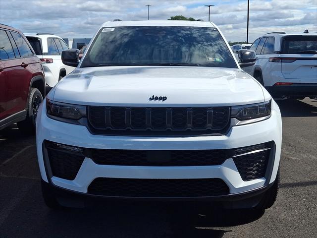 2027 Jeep Grand Cherokee GRAND CHEROKEE LIMITED 4X4 2027 Jeep Grand Cherokee GRAND CHEROKEE LIMITED 4X4