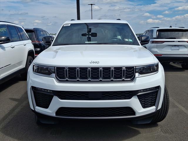2027 Jeep Grand Cherokee GRAND CHEROKEE LIMITED 4X4 2027 Jeep Grand Cherokee GRAND CHEROKEE LIMITED 4X4