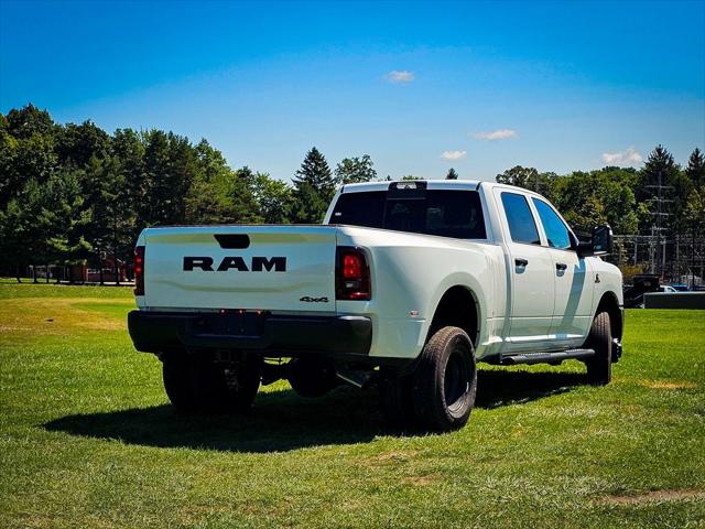 2026 RAM Ram 3500 RAM 3500 TRADESMAN CREW CAB 4X4 8 BOX