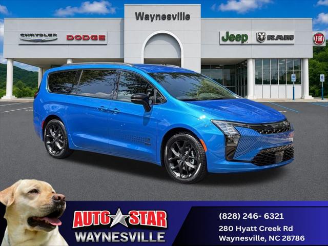 2027 Chrysler Pacifica PACIFICA SELECT