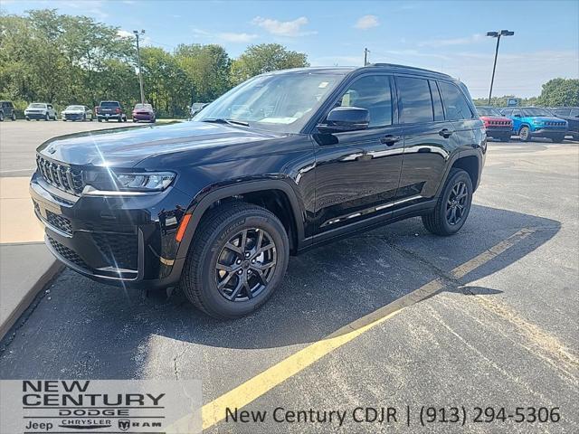 2027 Jeep Grand Cherokee Laredo Altitude for sale in Paola, KS