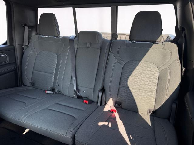 2026 Ram 1500 Big Horn Crew Cab 4x4 6'4" Box