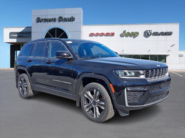 2027 Jeep Grand Cherokee GRAND CHEROKEE LIMITED 4X4