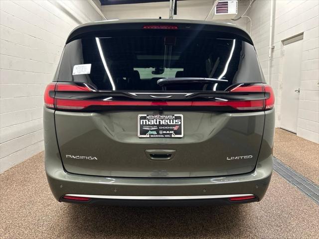 2027 Chrysler Pacifica PACIFICA LIMITED