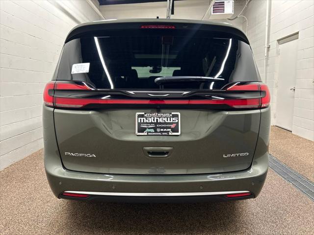 2027 Chrysler Pacifica Limited