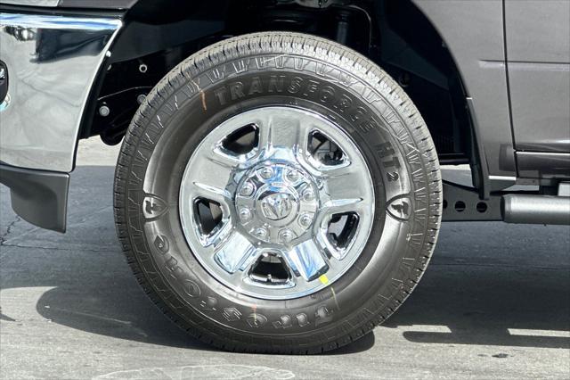 2026 Ram 2500 Tradesman Crew Cab 4x4 64 Box