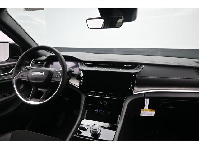 2027 Jeep Grand Cherokee Laredo Altitude 2027 Jeep Grand Cherokee Laredo Altitude