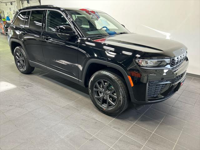 2027 Jeep Grand Cherokee GRAND CHEROKEE LAREDO ALTITUDE 4X4 2027 Jeep Grand Cherokee GRAND CHEROKEE LAREDO ALTITUDE 4X4