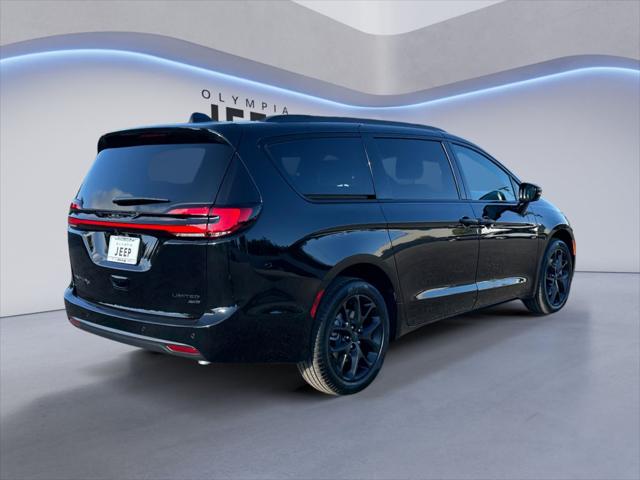 2027 Chrysler Pacifica Limited
