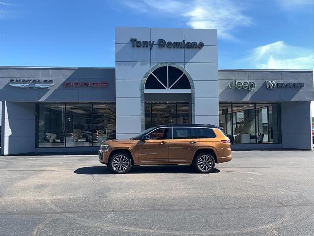 2027 Jeep Grand Cherokee GRAND CHEROKEE L SUMMIT 4X4 2027 Jeep Grand Cherokee GRAND CHEROKEE L SUMMIT 4X4