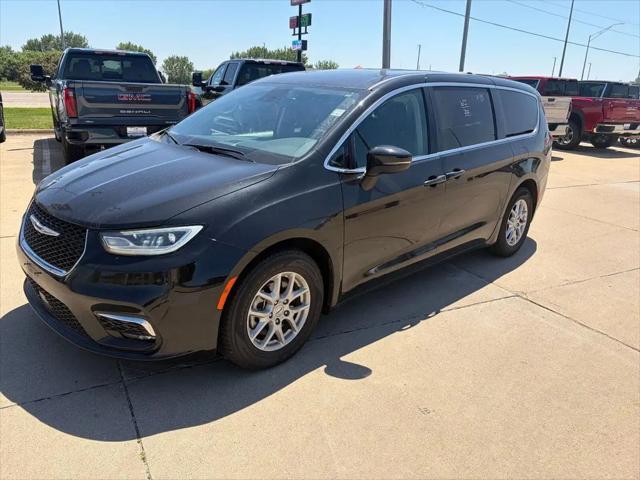 2023 Chrysler Pacifica Touring L for sale in Charles City, IA