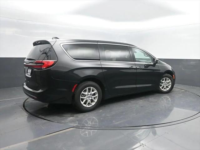 2023 Chrysler Pacifica Touring L for sale in Charles City, IA