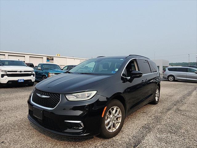 2022 Chrysler Pacifica Touring L for sale in Hopewell, VA