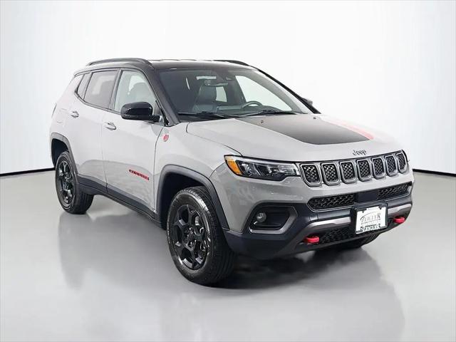 2024 Jeep Compass Trailhawk 4x4 for sale in Schaumburg, IL