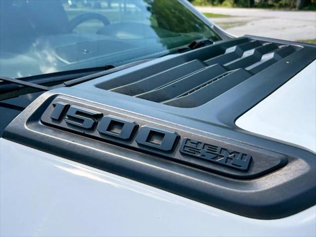 2022 Ram 1500 Laramie Crew Cab 4x4 57 Box