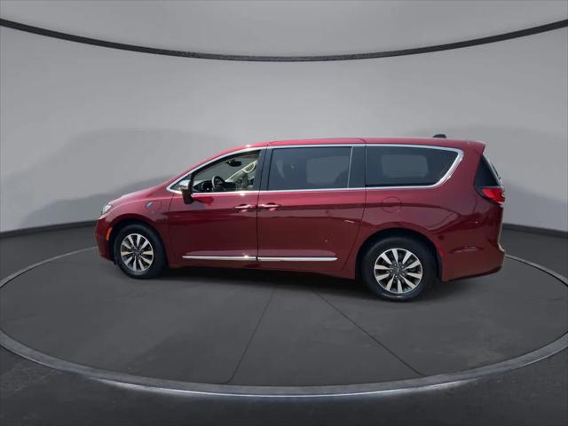 2023 Chrysler Pacifica Hybrid Limited
