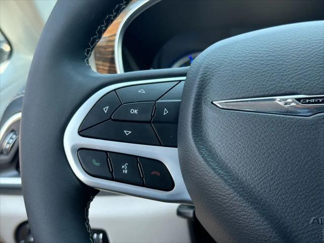 2023 Chrysler Pacifica Hybrid Limited