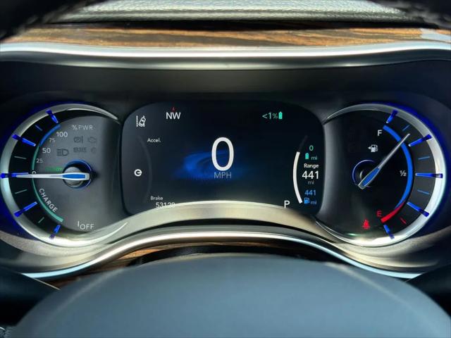 2023 Chrysler Pacifica Hybrid Limited