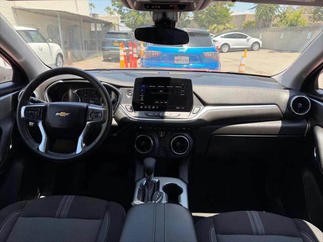 2025 Chevrolet Blazer FWD 2LT