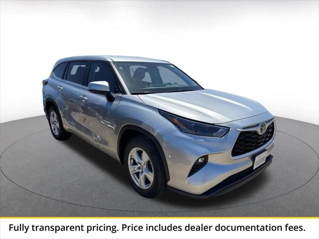 2025 Toyota Highlander LE for sale in Stockton, CA