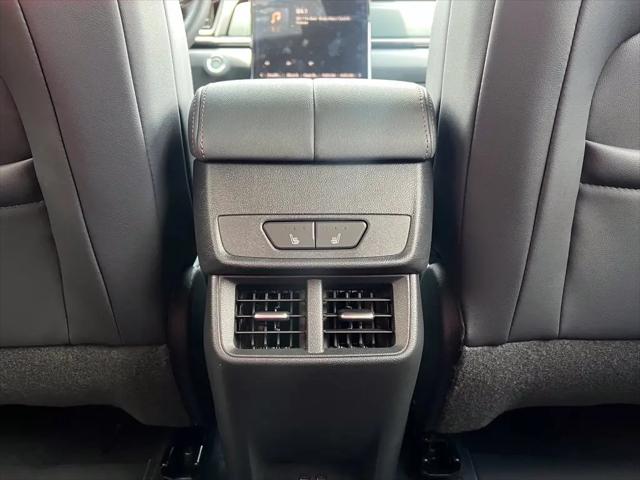 2027 GMC Terrain AWD AT4