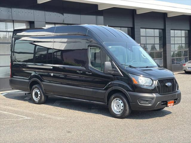 2023 Ford Transit Cargo Van T-250