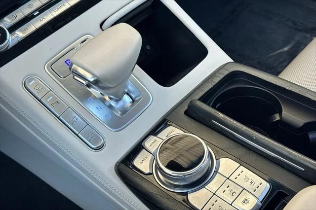 2022 Genesis G90 5.0 Ultimate RWD