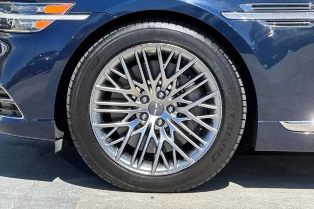 2022 Genesis G90 5.0 Ultimate RWD