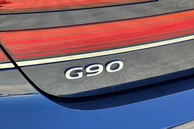 2022 Genesis G90 5.0 Ultimate RWD