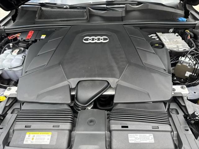 2021 Audi Q7 Premium Plus 55 TFSI quattro Tiptronic