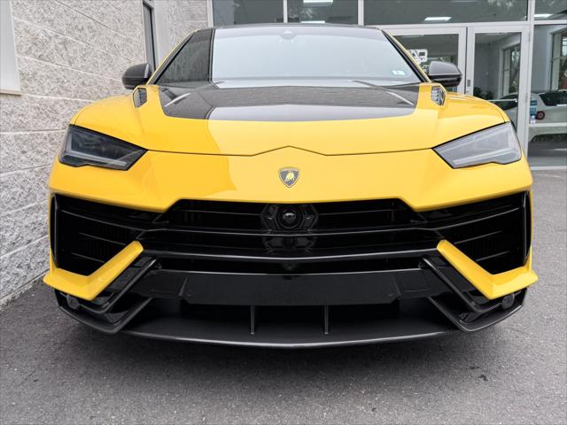2023 Lamborghini Urus Performante