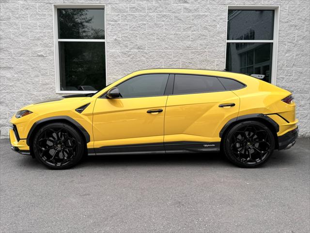 2023 Lamborghini Urus Performante