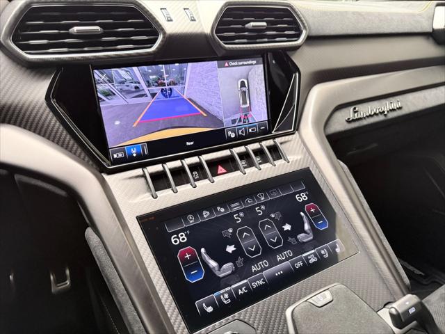 2023 Lamborghini Urus Performante