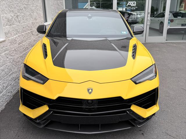 2023 Lamborghini Urus Performante