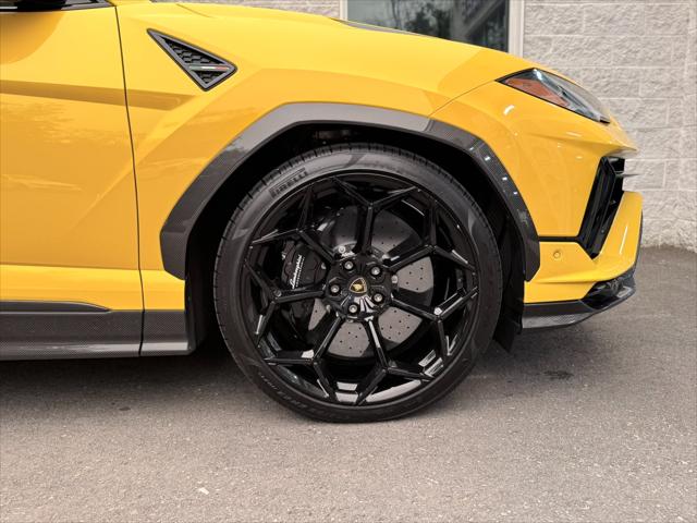 2023 Lamborghini Urus Performante