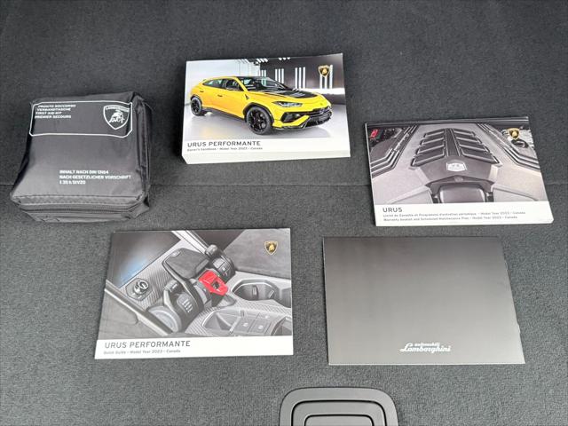 2023 Lamborghini Urus Performante