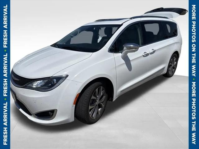2020 Chrysler Pacifica Limited for sale in Dubuque, IA