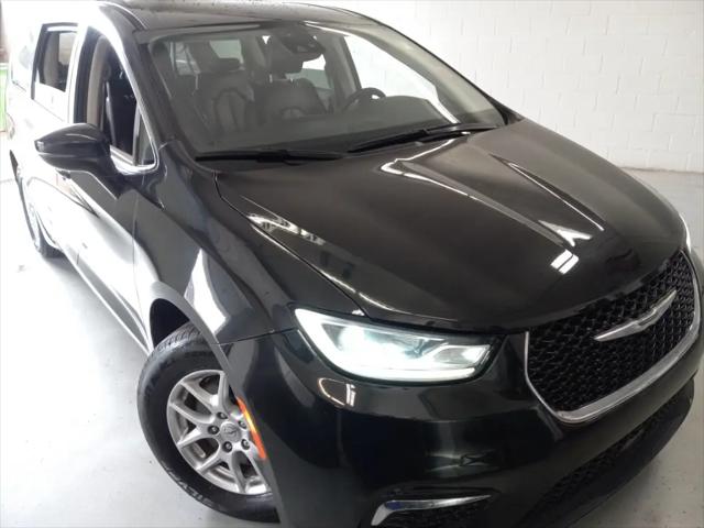 2023 Chrysler Pacifica Touring L for sale in Toledo, OH