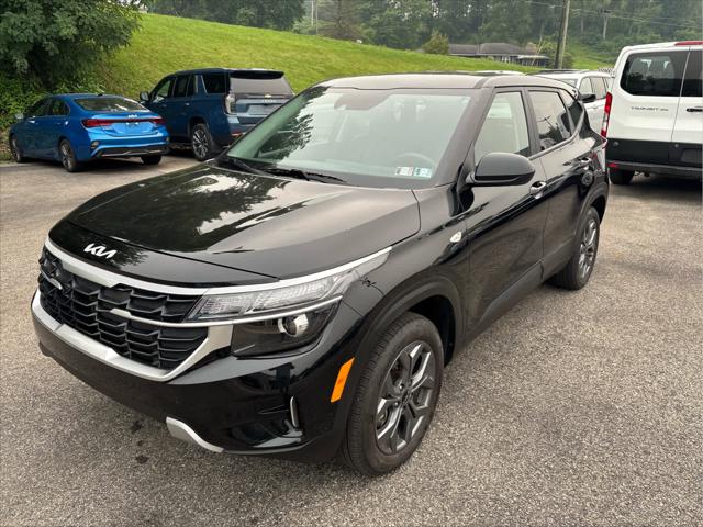 2024 Kia Seltos LX 2024 Kia Seltos LX