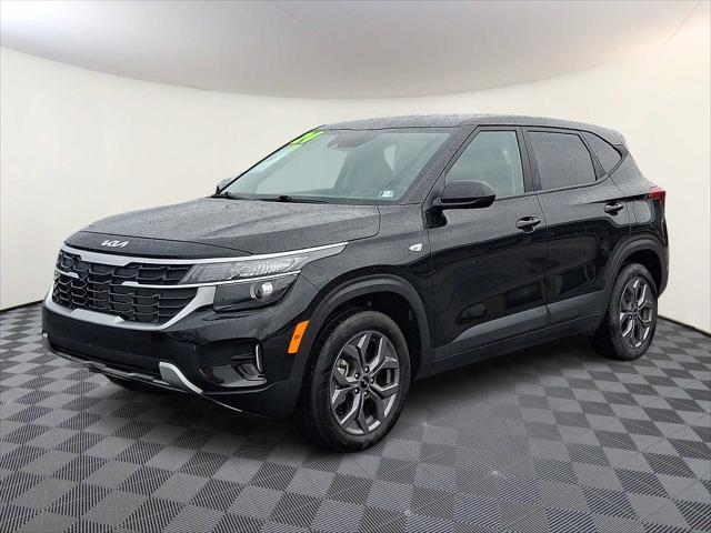2024 Kia Seltos LX 2024 Kia Seltos LX