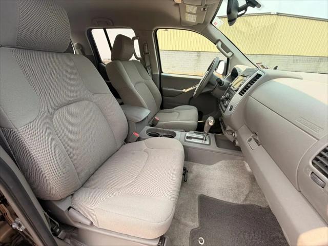 2015 Nissan Frontier SV
